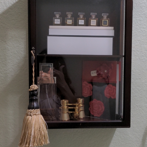 Opera Gold  Glasses - Picture 7 of 8